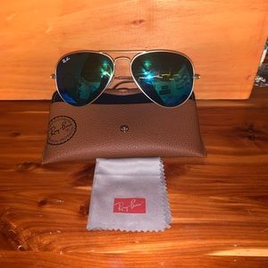 Aviator Ray Bans- Blue Lenses